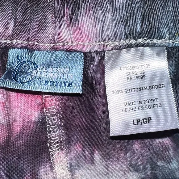 LAST CALL Classic Elements Red Black Tie Dye Cargo Capri Shorts Size L Petite - Picture 9 of 11